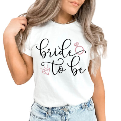 Verwisselbaar surfen eiwit Bride to be" T-Shirt - Personalized Brides